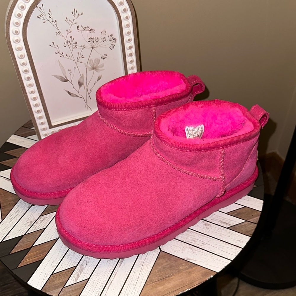 Hot pink ugg ultra mini boots